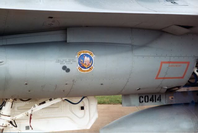 F-16A81-699003.jpg