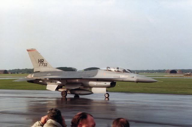 F-16A81-732003.jpg