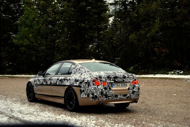 bmw_5_series_spy_shots_2009_002.jpg