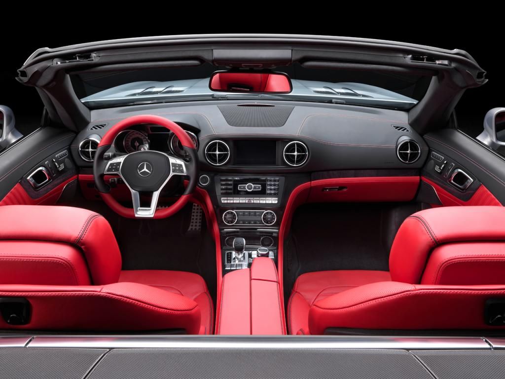 Mercedes-SL-Detroit-Auto-Show-2012-Innenraum-03.jpg