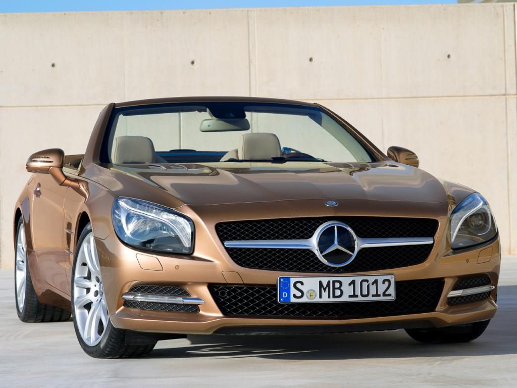 Mercedes-SL-Roadster-Detroit-Auto-Show-2012-24.jpg