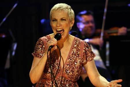 BBC One Sessions   Annie Lennox (28th March 2009) [PDTV (XviD)] preview 0