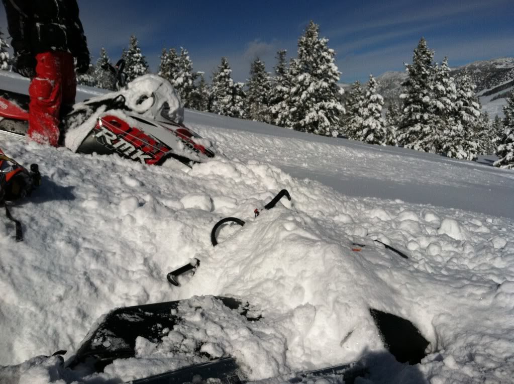 SledBuried001.jpg