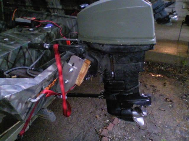 Manual jack plate or tilt trim : Waterfowl Boats, Motors, & Boat Blinds